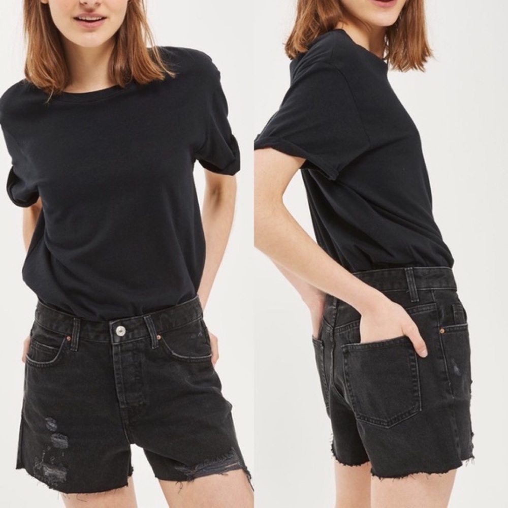 Topshop : Moto Ashley black denim shorts